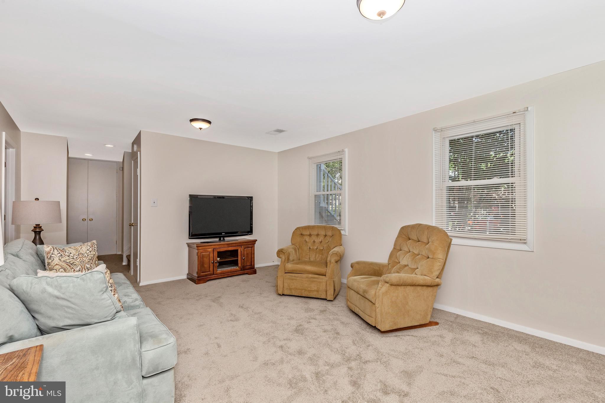 17300 Hughes Road Poolesville, MD 20837 - Photo 23 of 68