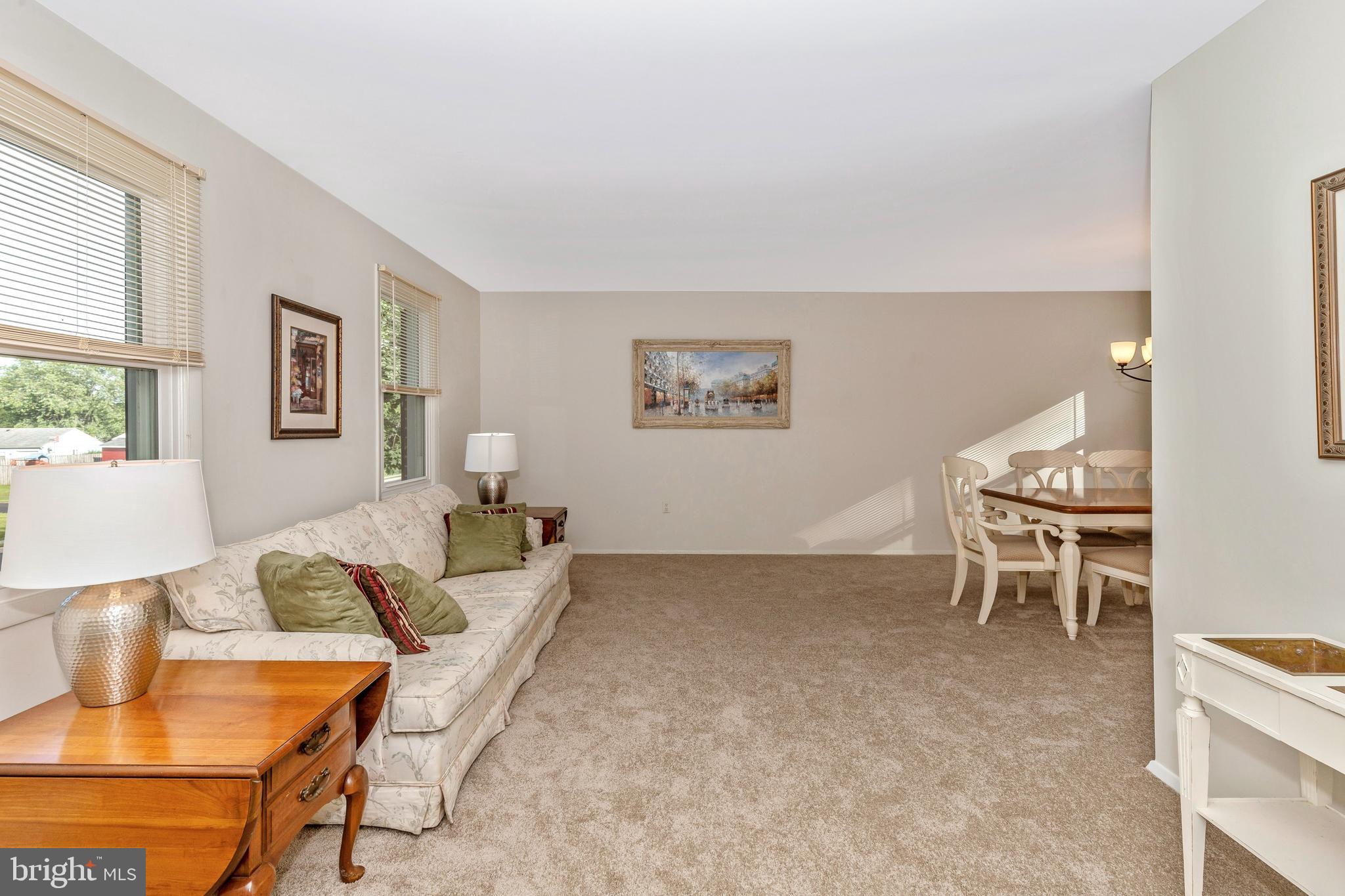 17300 Hughes Road Poolesville, MD 20837 - Photo 5 of 68