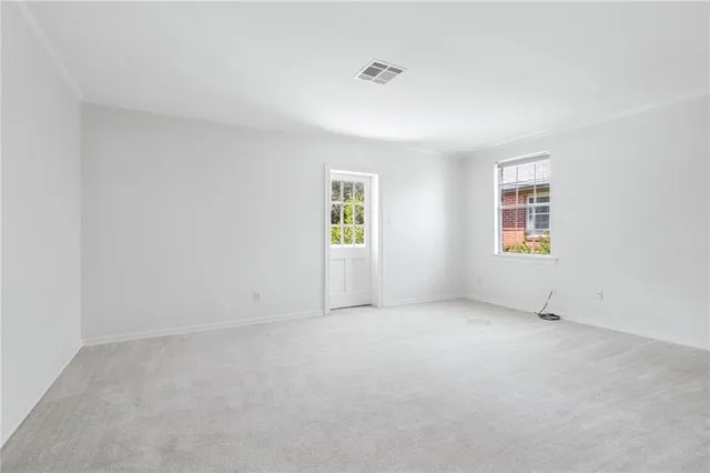 $1,125,000 | 7437-39 St Charles Avenue, New Orleans, LA 70118