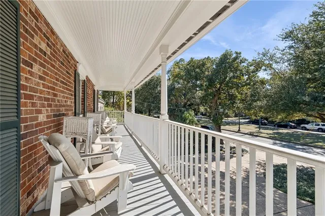 $1,125,000 | 7437-39 St Charles Avenue, New Orleans, LA 70118