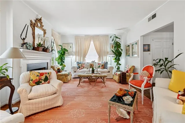 $1,125,000 | 7437-39 St Charles Avenue, New Orleans, LA 70118