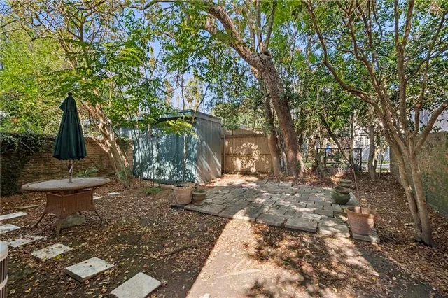 $1,125,000 | 7437-39 St Charles Avenue, New Orleans, LA 70118