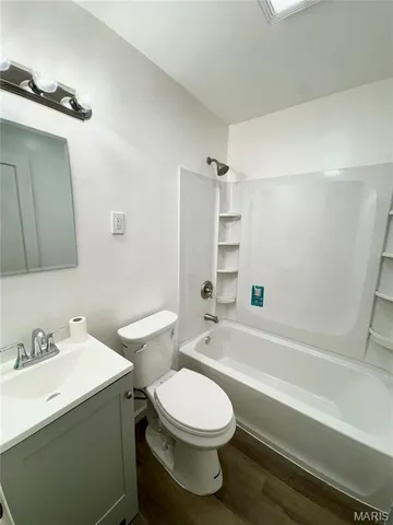 $1,200 | 2665 East 27th Street, Granite City, IL 62040