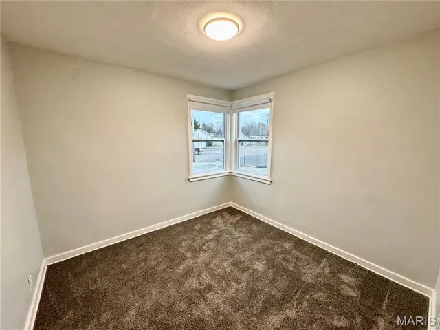 $1,200 | 2665 East 27th Street, Granite City, IL 62040