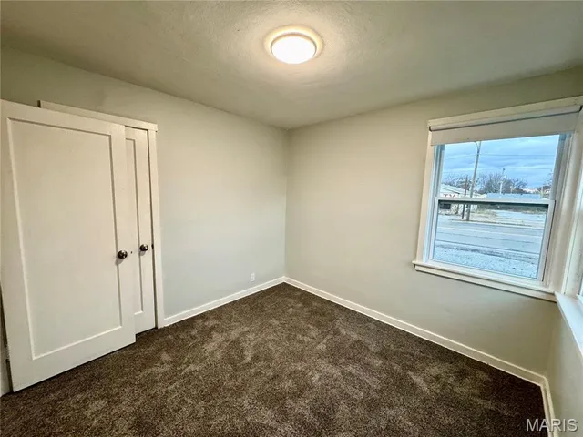 $1,200 | 2665 East 27th Street, Granite City, IL 62040