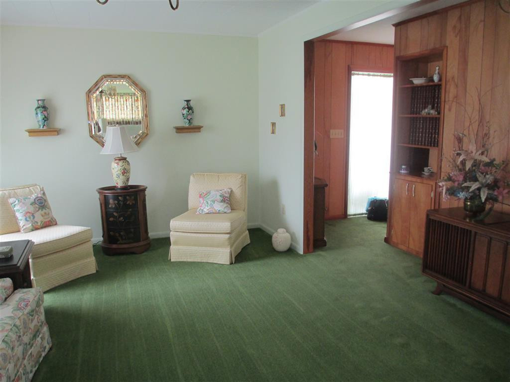 305 Liberty Avenue Erwin, TN 37650 - Photo 6 of 18 Photo 6