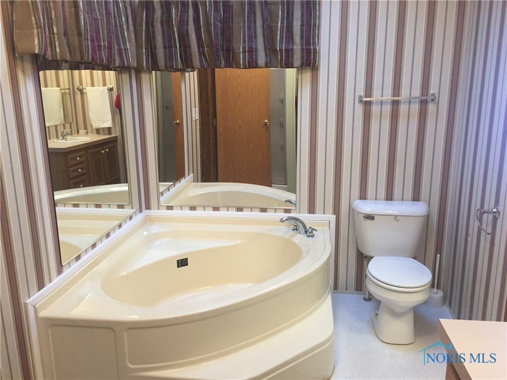 22361 Mermill Road Custar, OH 43511 - Photo 20 of 23 Gallery Image 20