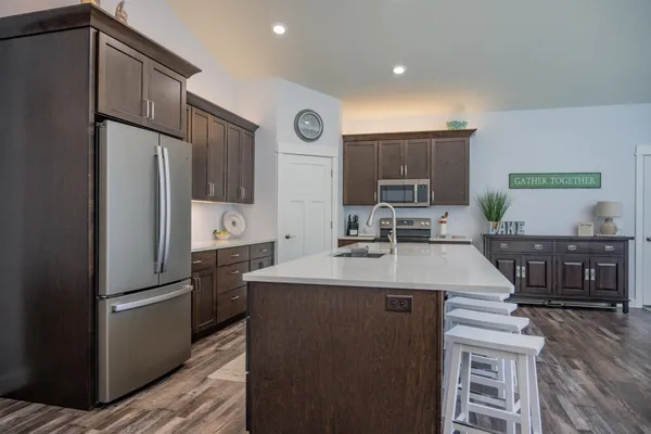 $1,250,000 | N9310 22nd Avenue, Necedah, WI 54646