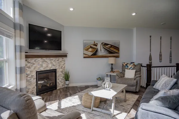 $1,250,000 | N9310 22nd Avenue, Necedah, WI 54646