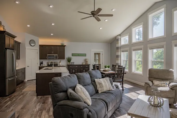 $1,250,000 | N9310 22nd Avenue, Necedah, WI 54646