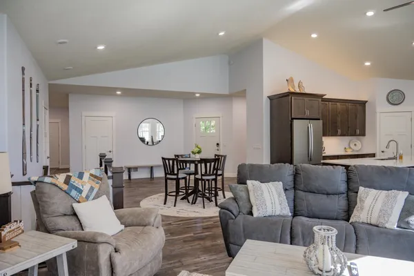 $1,250,000 | N9310 22nd Avenue, Necedah, WI 54646