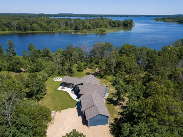 $1,250,000 | N9310 22nd Avenue, Necedah, WI 54646