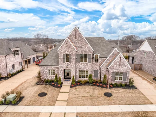 $999,999 | 292 Keisie Lane, Collierville, TN 38017