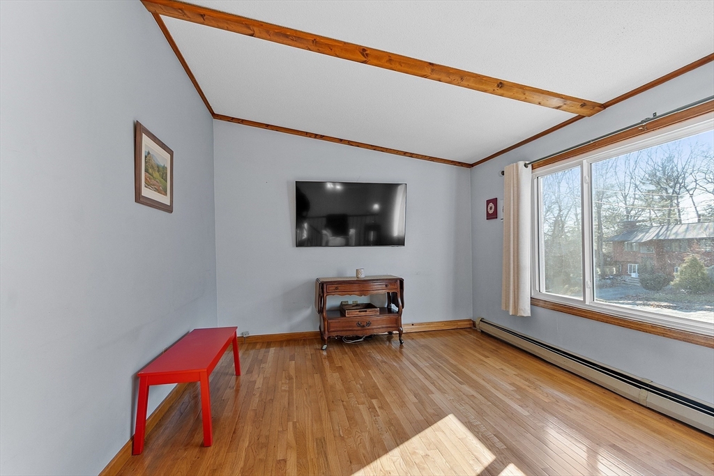 15 Hickory Hill Road Wakefield, MA 01880 - Photo 3 of 42