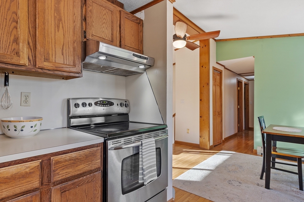 15 Hickory Hill Road Wakefield, MA 01880 - Photo 8 of 42