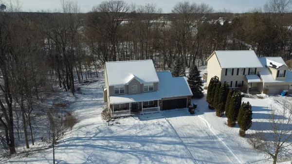 $389,500 | 214 Glenwood Circle, Manchester, MI 48158