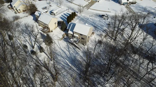 $389,500 | 214 Glenwood Circle, Manchester, MI 48158