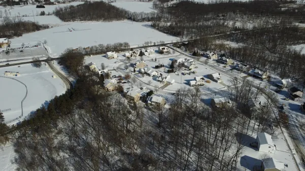 $389,500 | 214 Glenwood Circle, Manchester, MI 48158