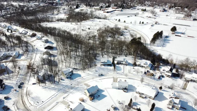 $389,500 | 214 Glenwood Circle, Manchester, MI 48158