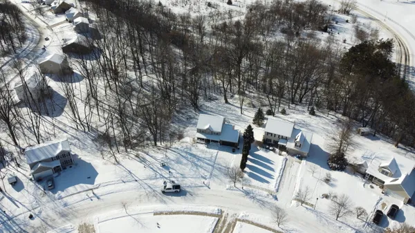 $389,500 | 214 Glenwood Circle, Manchester, MI 48158