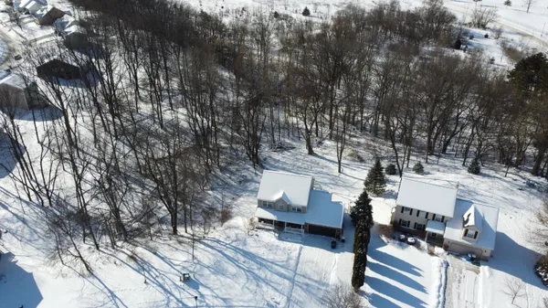 $389,500 | 214 Glenwood Circle, Manchester, MI 48158