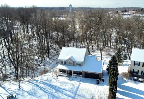 $389,500 | 214 Glenwood Circle, Manchester, MI 48158