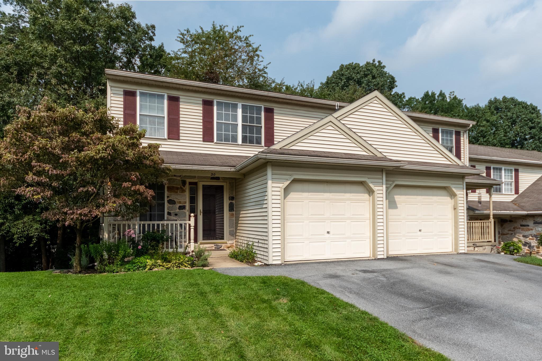 30 Heron Road Lititz, PA 17543 - Photo 2 of 30