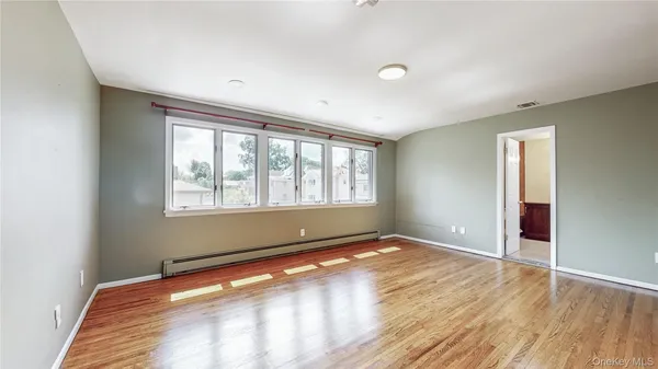 $1,695,000 | 210-30 29th Avenue | Bayside