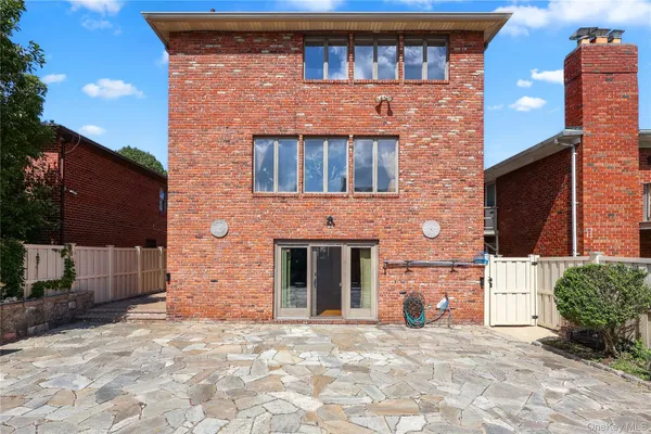 $1,695,000 | 210-30 29th Avenue | Bayside