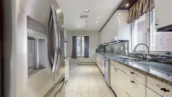 $1,695,000 | 210-30 29th Avenue | Bayside