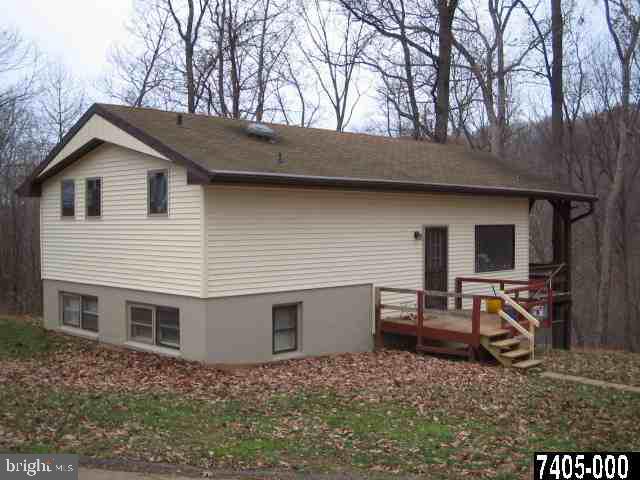 4373 Bridgeview Road Stewartstown, PA 17363 - Photo 1 of 9 Gallery Image 1