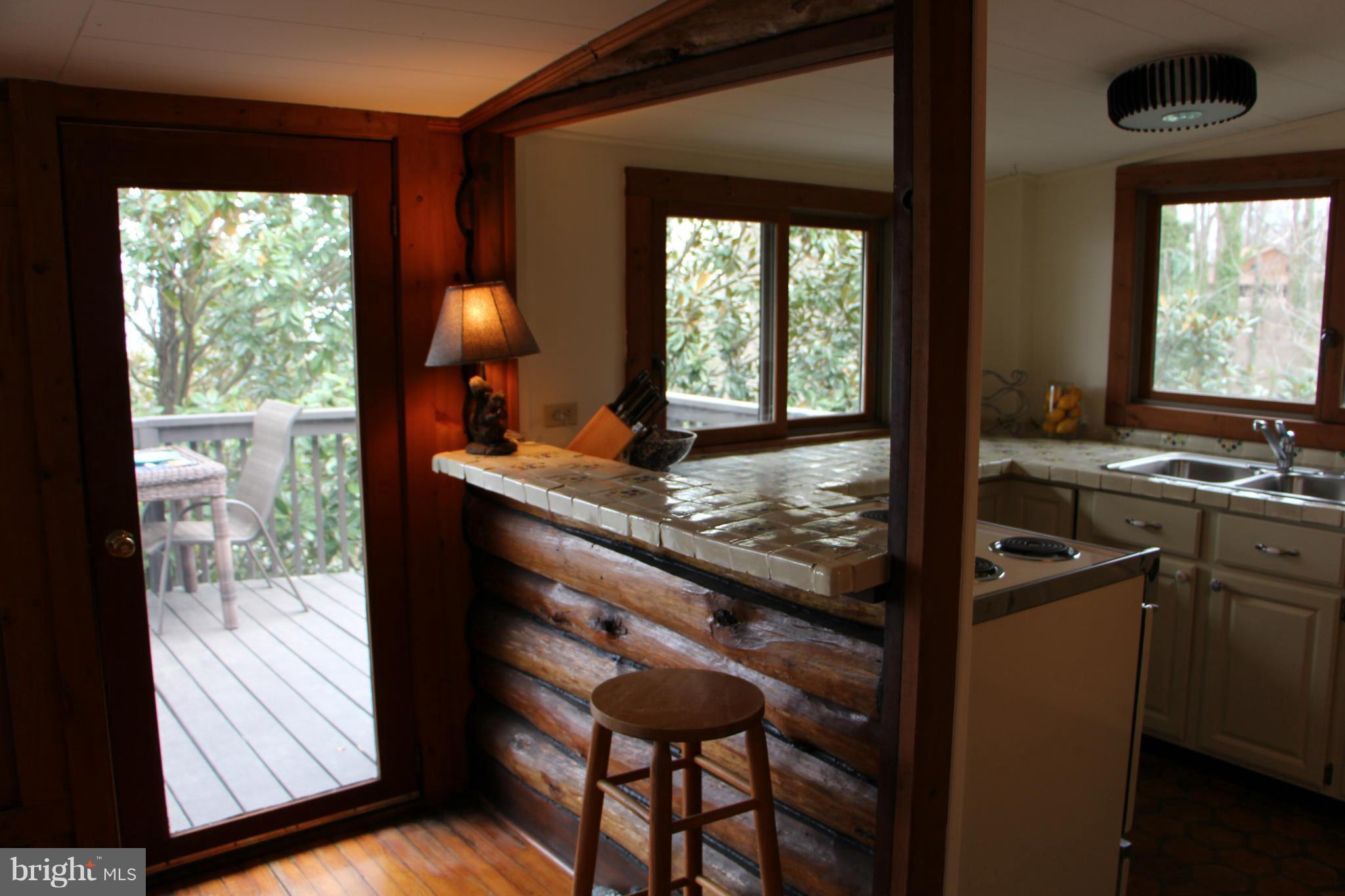 2168 Cedar Road Port Republic, MD 20676 - Photo 20 of 30 Cozy kitchen bar