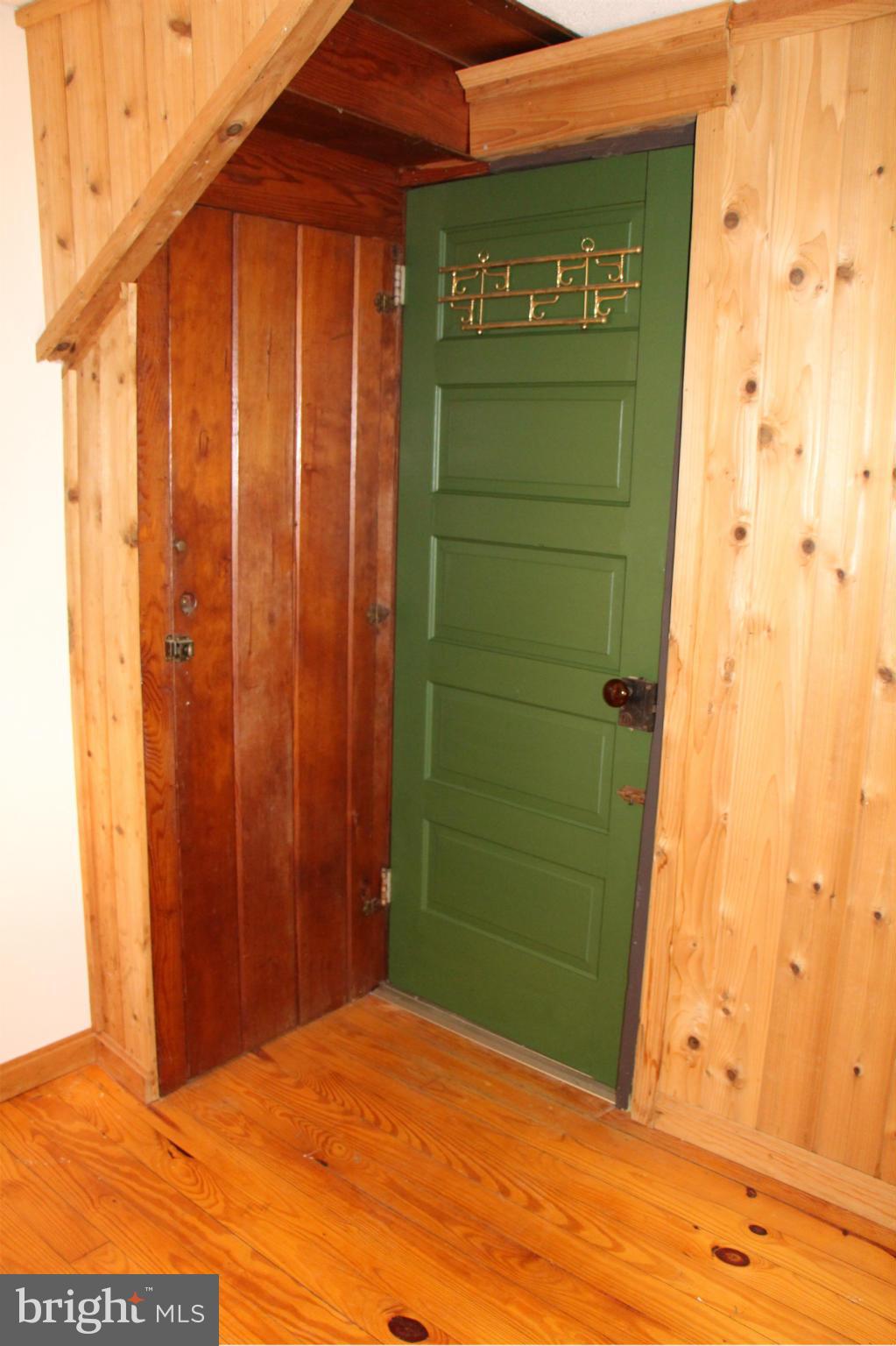 2168 Cedar Road Port Republic, MD 20676 - Photo 28 of 30 Vintage details preserved