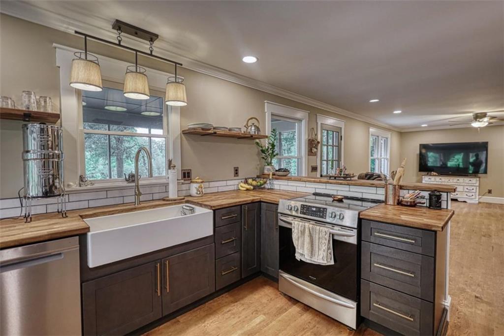 2217 Meadows Road Newborn, GA 30056 - Photo 14 of 50