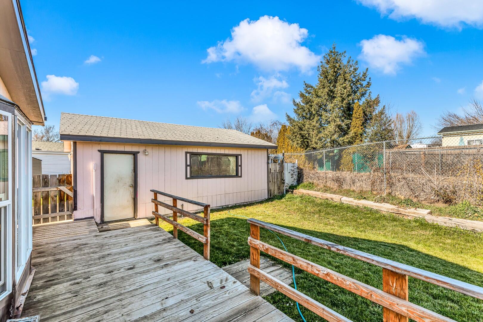 664 Clearview Way Eagle Point, OR 97524 - Photo 31 of 31 30