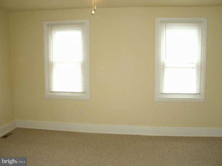 4714 Rhawn Street Philadelphia, PA 19136 - Photo 8 of 18
