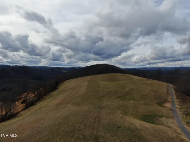 $274,000 | 27.33-ac Big Springs Road, Eidson, TN 37731