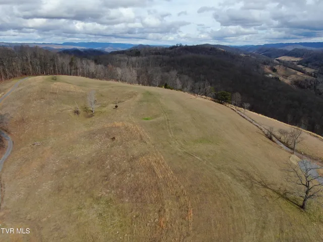 $274,000 | 27.33-ac Big Springs Road, Eidson, TN 37731