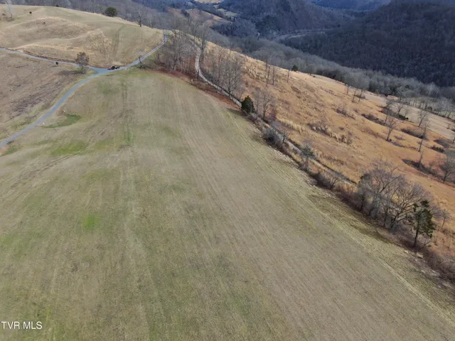 $274,000 | 27.33-ac Big Springs Road, Eidson, TN 37731