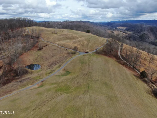 $274,000 | 27.33-ac Big Springs Road, Eidson, TN 37731