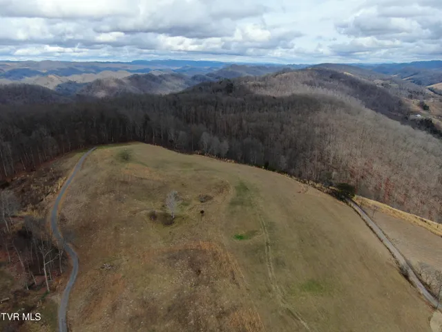 $274,000 | 27.33-ac Big Springs Road, Eidson, TN 37731