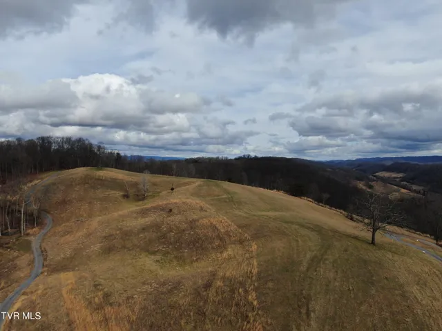 $274,000 | 27.33-ac Big Springs Road, Eidson, TN 37731