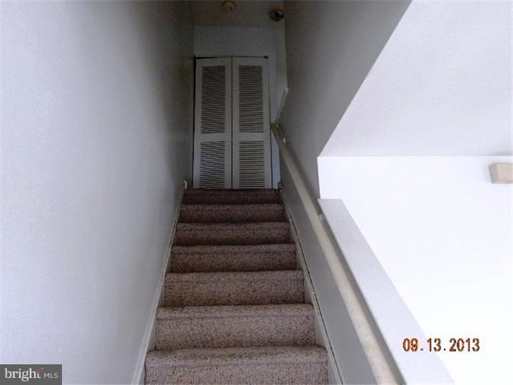 13027 Townsend Road, Unit B7 Philadelphia, PA 19154 - Photo 9 of 17