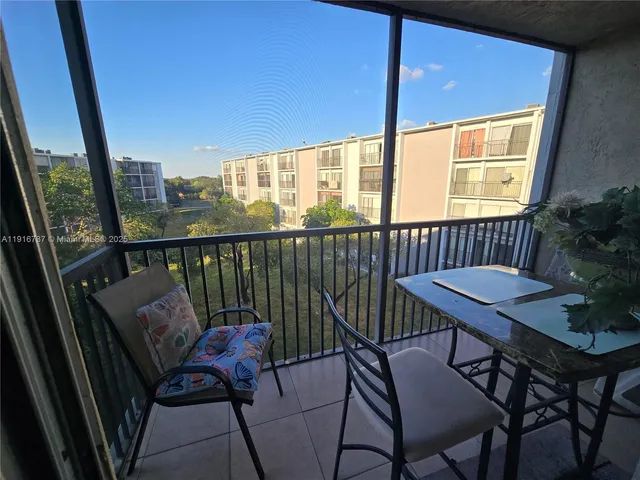 $230,000 | 8730 Sherman Circle North, Unit 407, Miramar, FL 33025