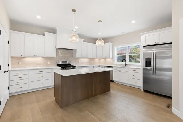 $799,000 | 9074 Paddington Parkway, Verona, WI 53593