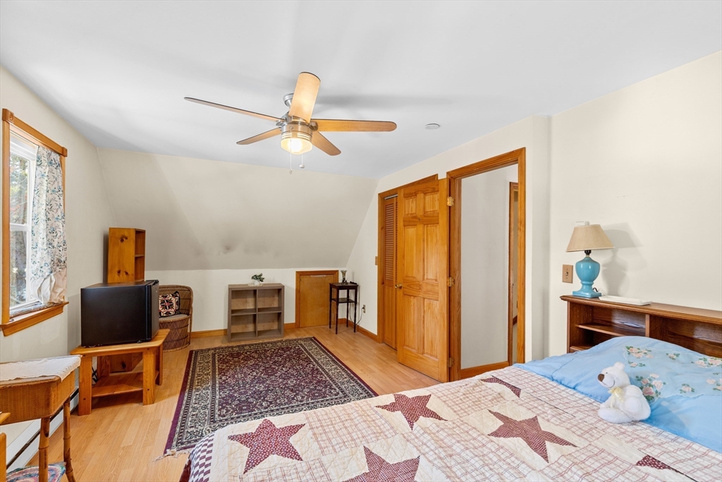 8 Windy Hill Drive Wareham, MA 02576 - Photo 12 of 17