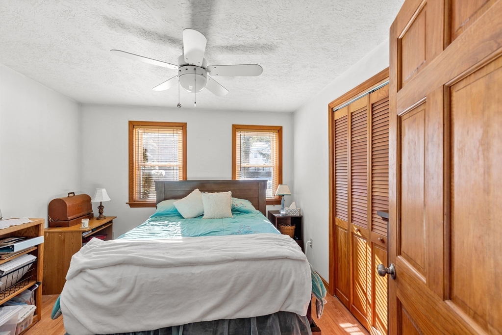 8 Windy Hill Drive Wareham, MA 02576 - Photo 13 of 17