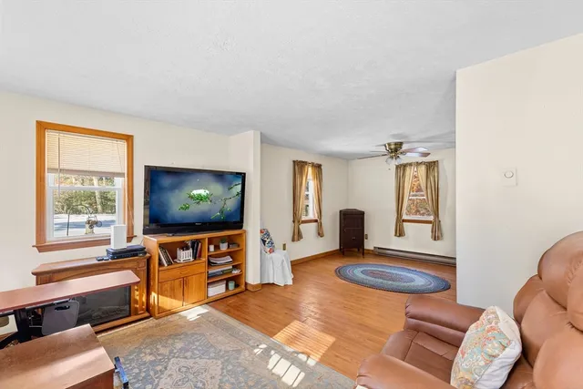 $459,000 | 8 Windy Hill Drive, Wareham, MA 02576