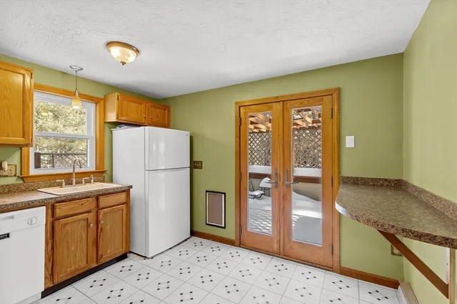 $459,000 | 8 Windy Hill Drive, Wareham, MA 02576