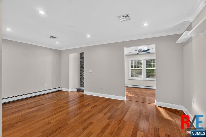 30-07 Gentner Road Fair Lawn, NJ 07410 - Photo 13 of 26